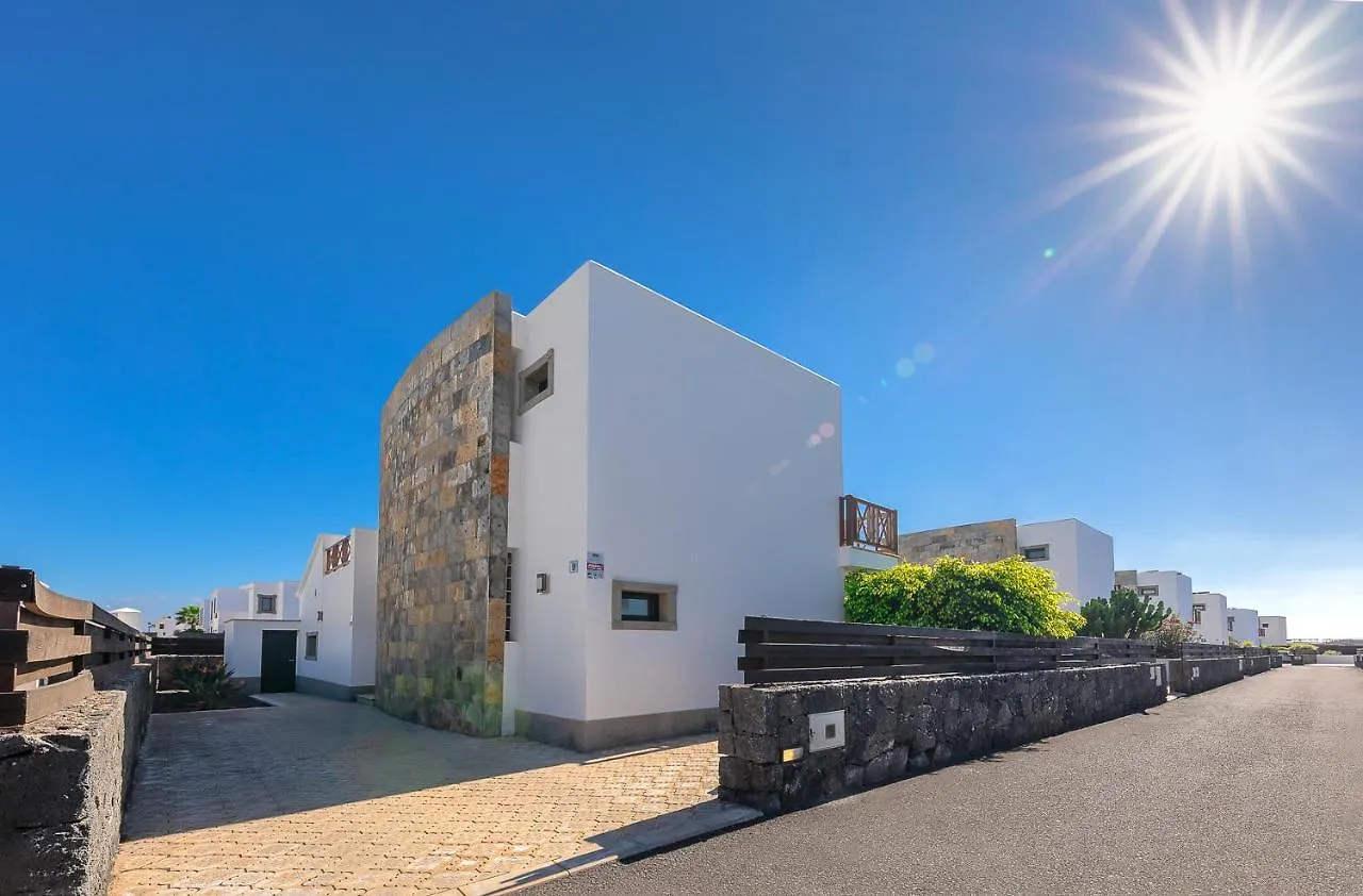 Villas Camelot By Escape Home Playa Blanca