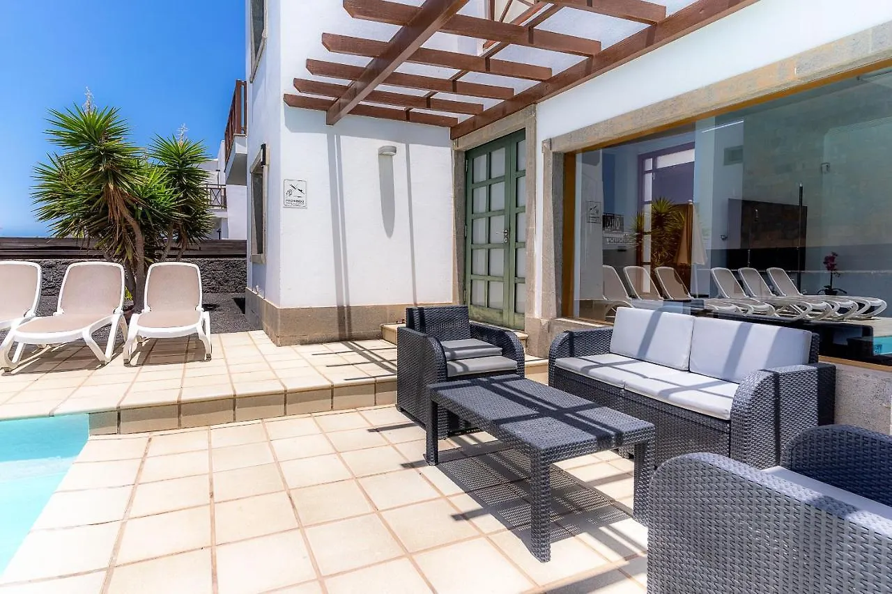 Villas Camelot By Escape Home Playa Blanca  İspanya